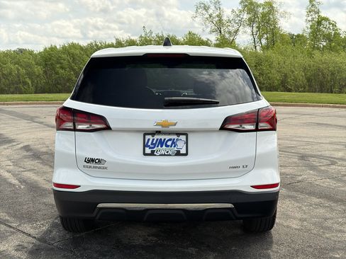 Used 2024 Chevrolet Equinox LT AWD/4WD image 3