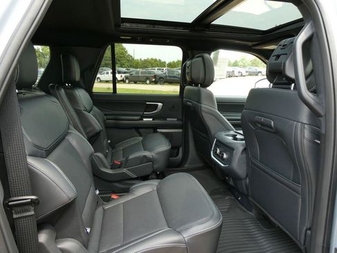 New 2027 Ford Expedition Max Platinum w/ Stealth Appearance Package AWD/4WD image 12