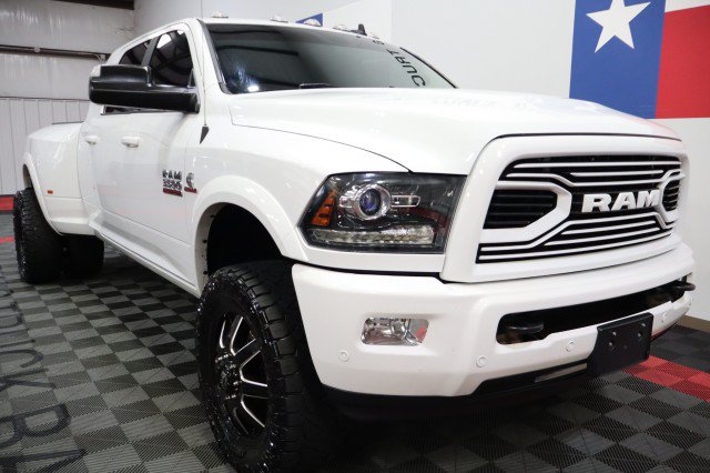Used 2018 RAM 3500 Laramie w/ Sport Appearance Group AWD/4WD image 16