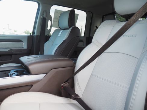 New 2025 RAM 3500 Laramie image 13