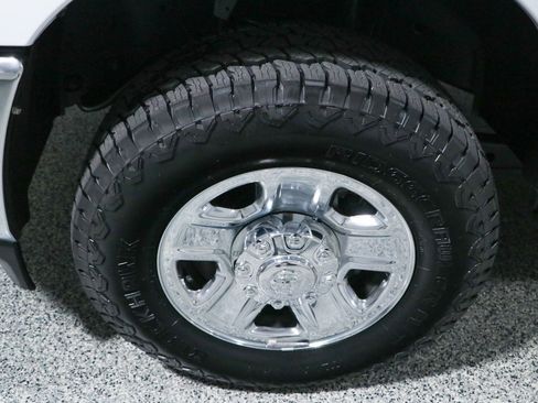 Used 2022 RAM 2500 Tradesman AWD/4WD image 12