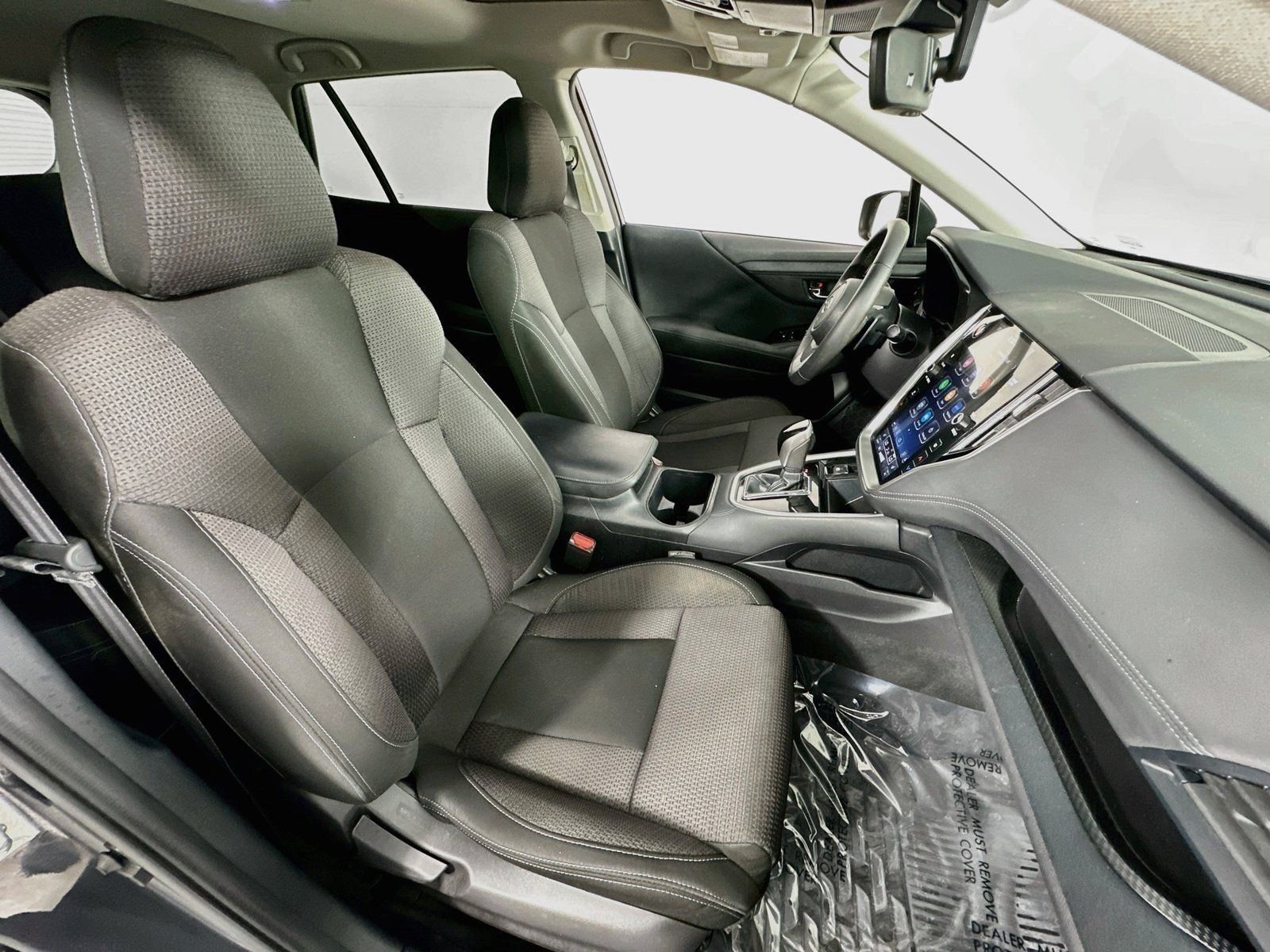 Used 2024 Subaru Outback Premium AWD/4WD image 28