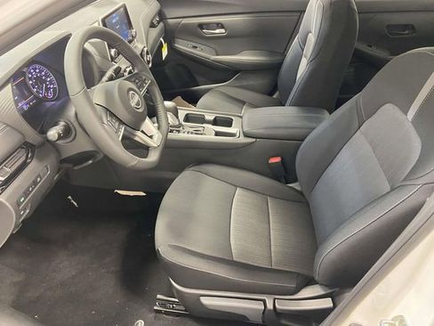 New 2025 Nissan Sentra SV w/ All-Weather Package image 10