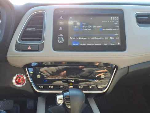 Used 2022 Honda HR-V EX image 33