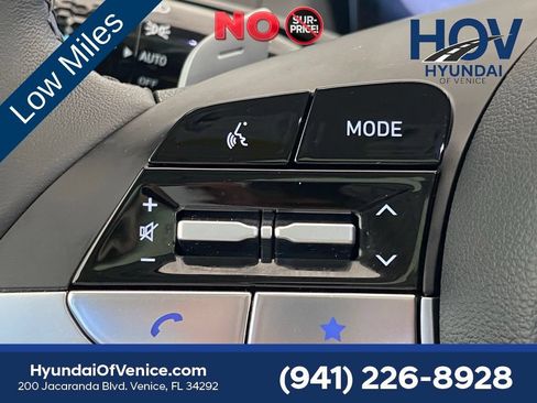 Certified 2024 Hyundai Tucson Limited FWD image 29