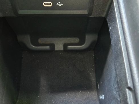 Used 2025 Mercedes-Benz GLE 450 4MATIC Coupe image 19