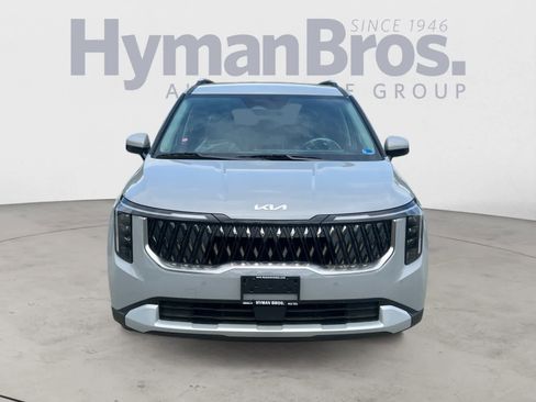New 2026 Kia Carnival EX FWD image 7