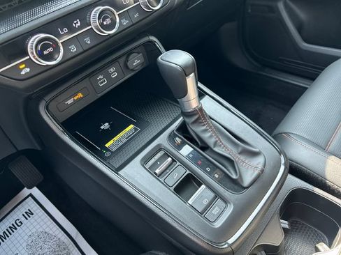 Used 2025 Honda CR-V Sport-L image 13