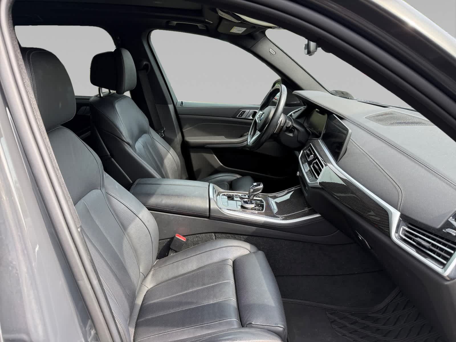 Used 2022 BMW X5 M50i w/ Executive Package AWD/4WD image 11