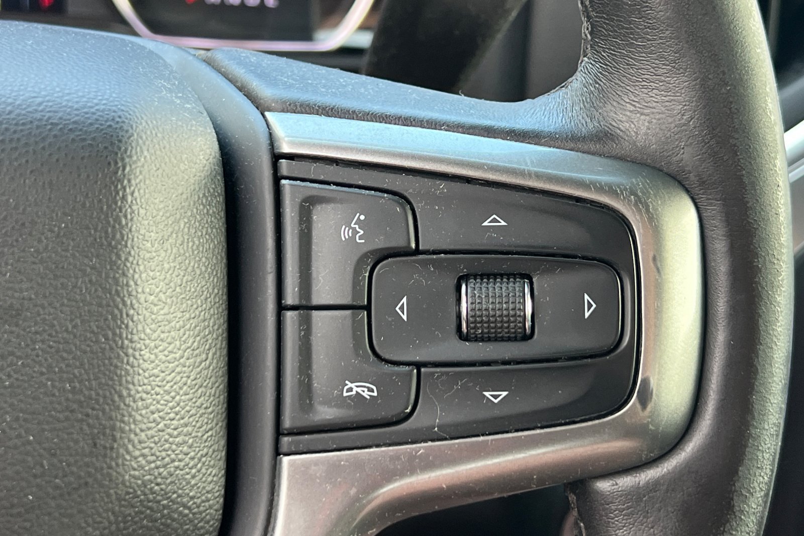 Used 2022 Chevrolet Silverado 2500 LT w/ Convenience Package AWD/4WD image 30