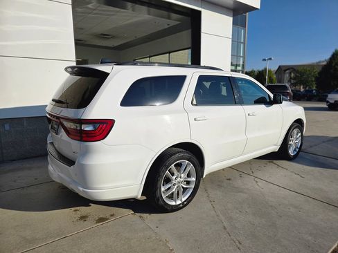 Used 2023 Dodge Durango GT AWD/4WD image 10