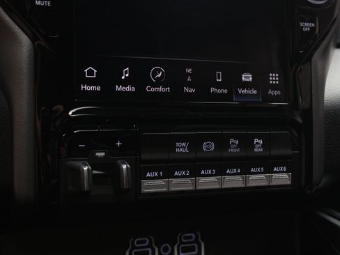 Used 2024 RAM 2500 Laramie w/ Night Edition AWD/4WD image 88