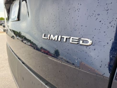 Used 2025 Toyota Grand Highlander AWD Hybrid image 9