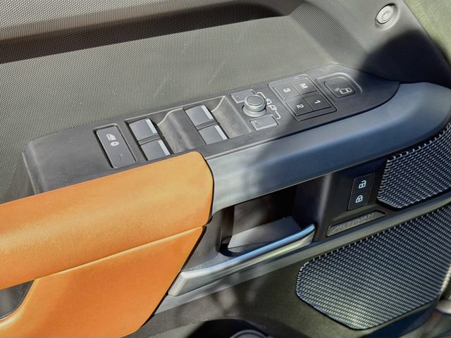 Used 2022 Land Rover Defender 110 X AWD/4WD image 18