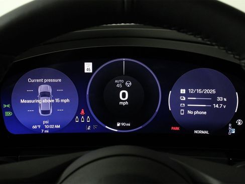 New 2025 Porsche Macan 4S Electric image 13