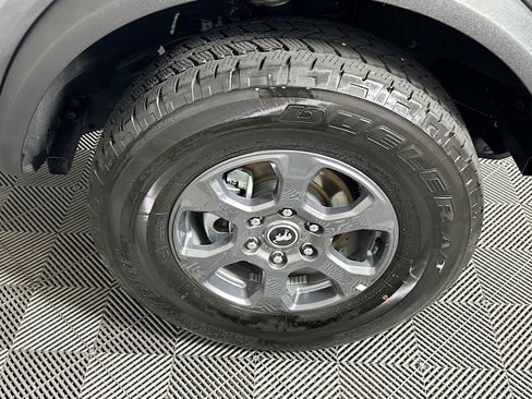 Used 2025 Ford Bronco Big Bend image 11