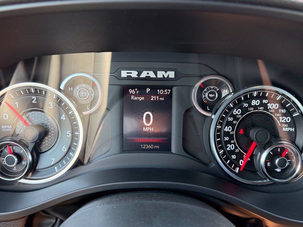 Used 2025 RAM 1500 Big Horn RWD image 19