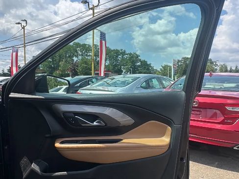 Used 2021 GMC Terrain SLT AWD/4WD image 26