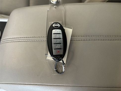 Used 2022 Nissan Altima 2.5 SV image 28