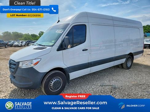 Used 2024 Mercedes-Benz Sprinter 3500 image 1