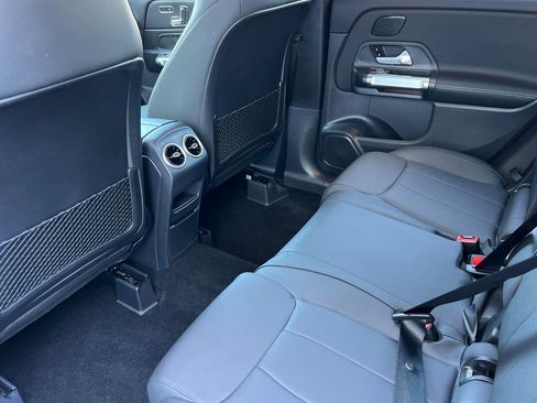 Certified 2026 Mercedes-Benz GLB 250 image 4