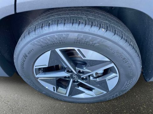 Used 2025 Hyundai Tucson SEL FWD image 15