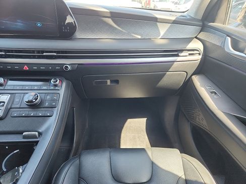 Used 2024 Hyundai Palisade Limited AWD/4WD image 11