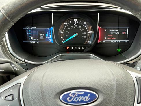 Used 2015 Ford Fusion SE w/ Equipment Group 502A FWD image 11
