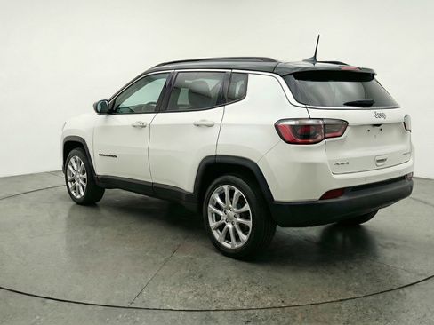 Used 2025 Jeep Compass Limited AWD/4WD image 6
