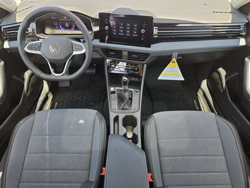 New 2027 Volkswagen Jetta SE FWD image 27