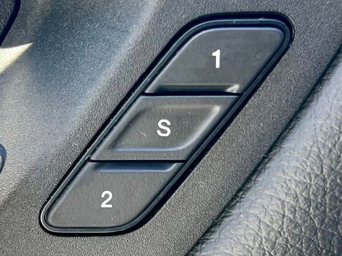 Used 2024 RAM 1500 Laramie image 27