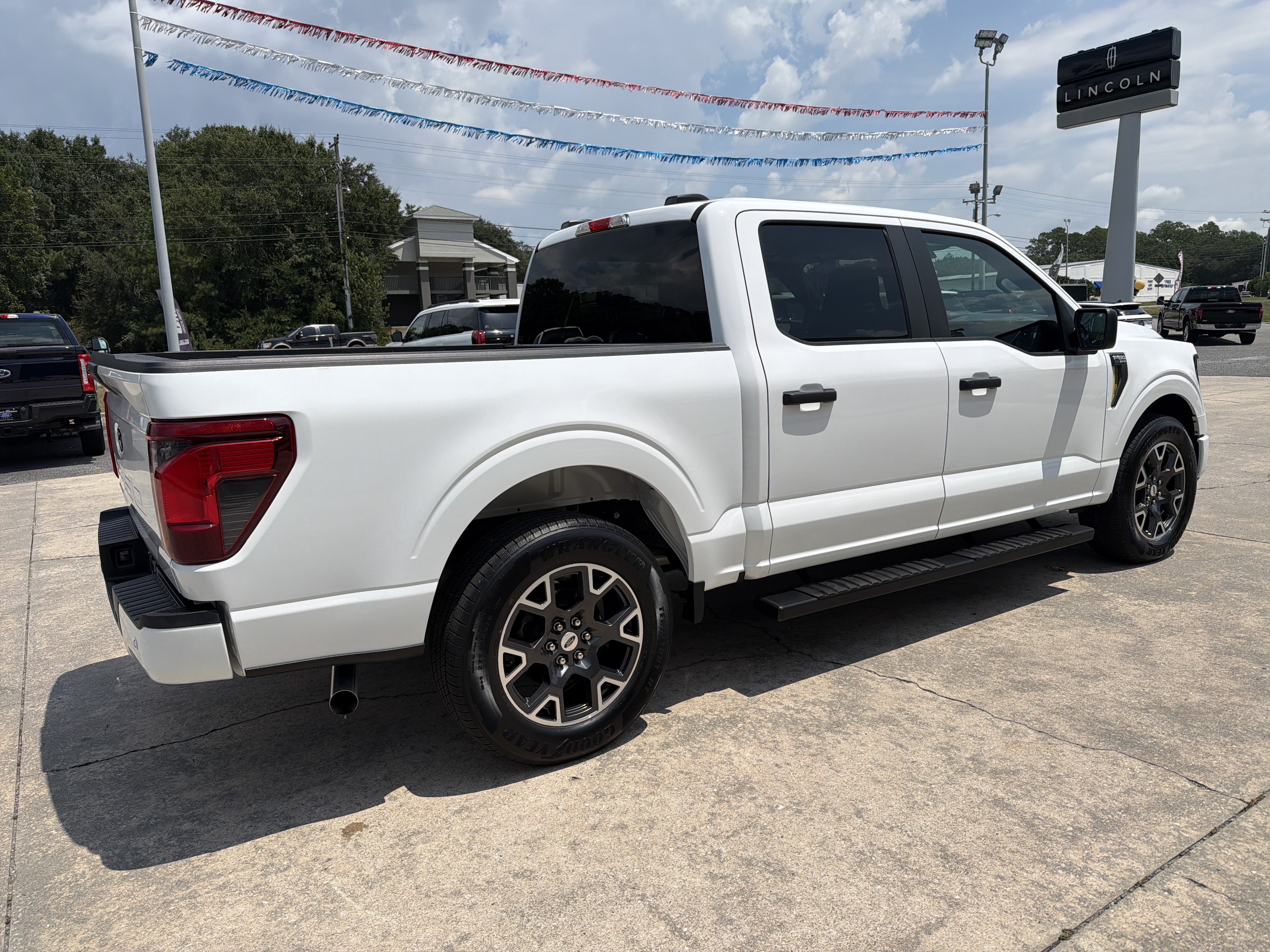 Used 2024 Ford F150 STX w/ Mobile Office Package RWD image 6