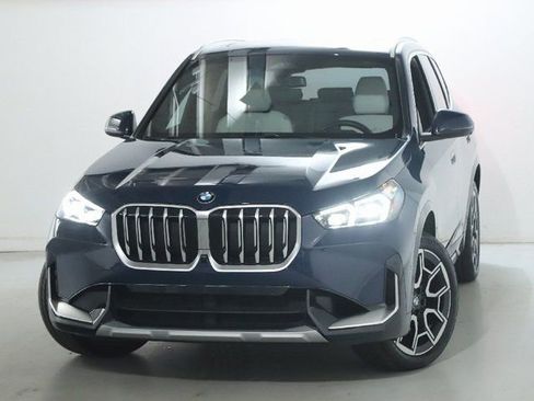Used 2026 BMW X1 xDrive28i w/ Technology Package image 3
