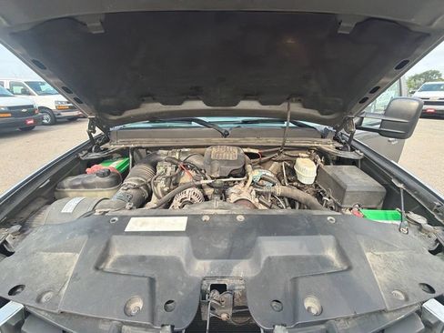 Used 2008 GMC Sierra 3500 SLT w/ EZ-Lift Tailgate Package RWD image 27