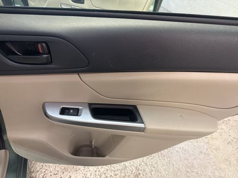 Used 2016 Subaru Impreza 2.0i AWD/4WD image 24