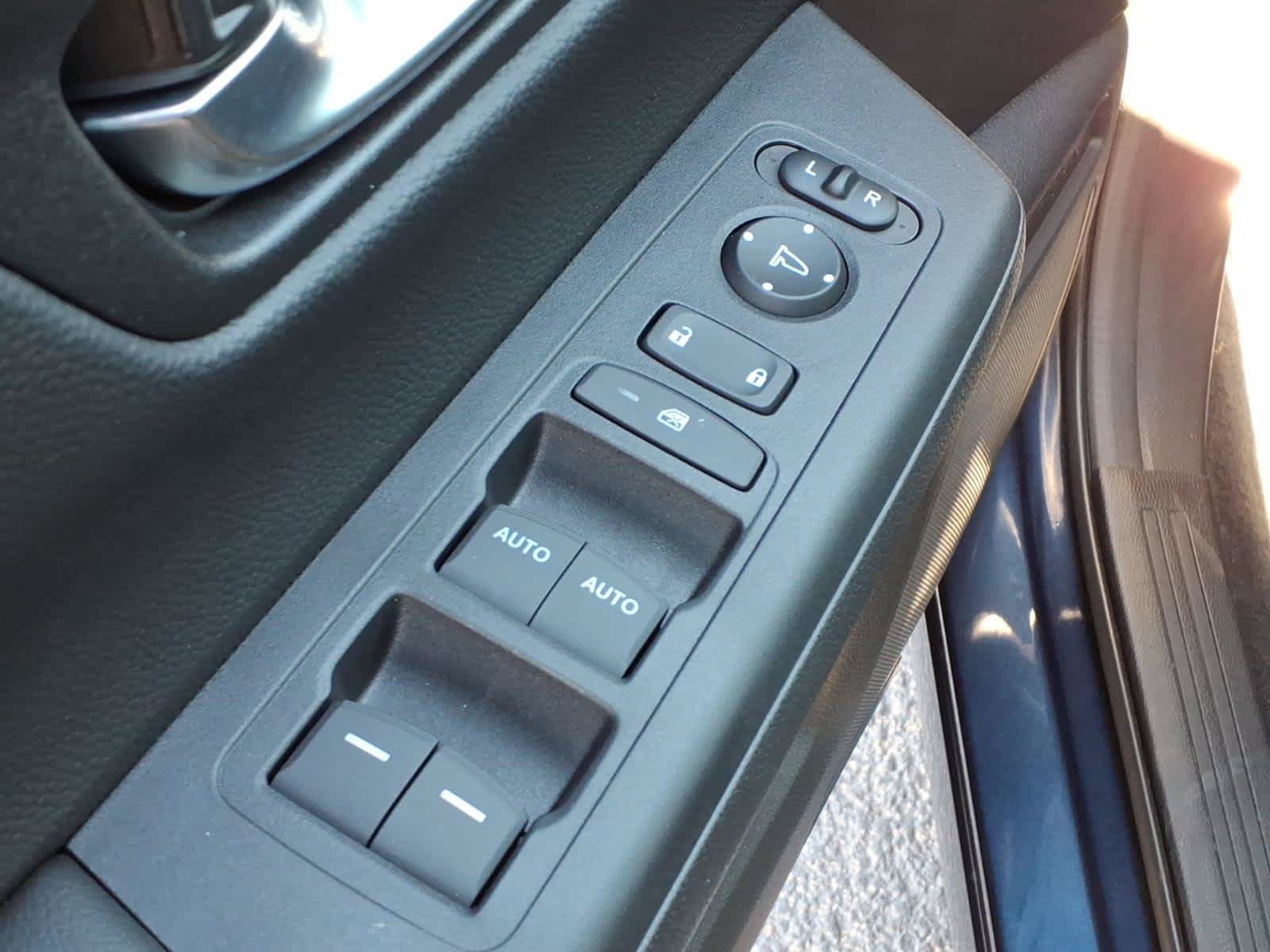 Used 2026 Honda CR-V TrailSport image 29