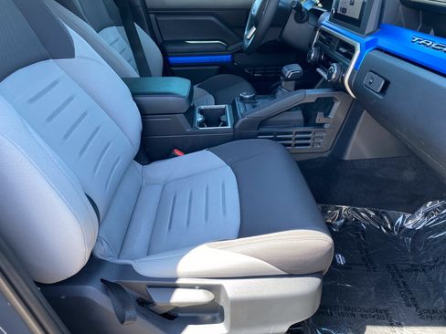 Used 2024 Toyota Tacoma PreRunner RWD image 11