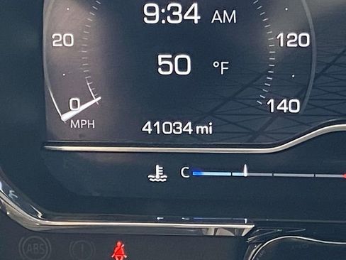 Used 2025 GMC Sierra 1500 SLT image 28