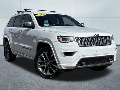 Used 2017 Jeep Grand Cherokee Overland image 38