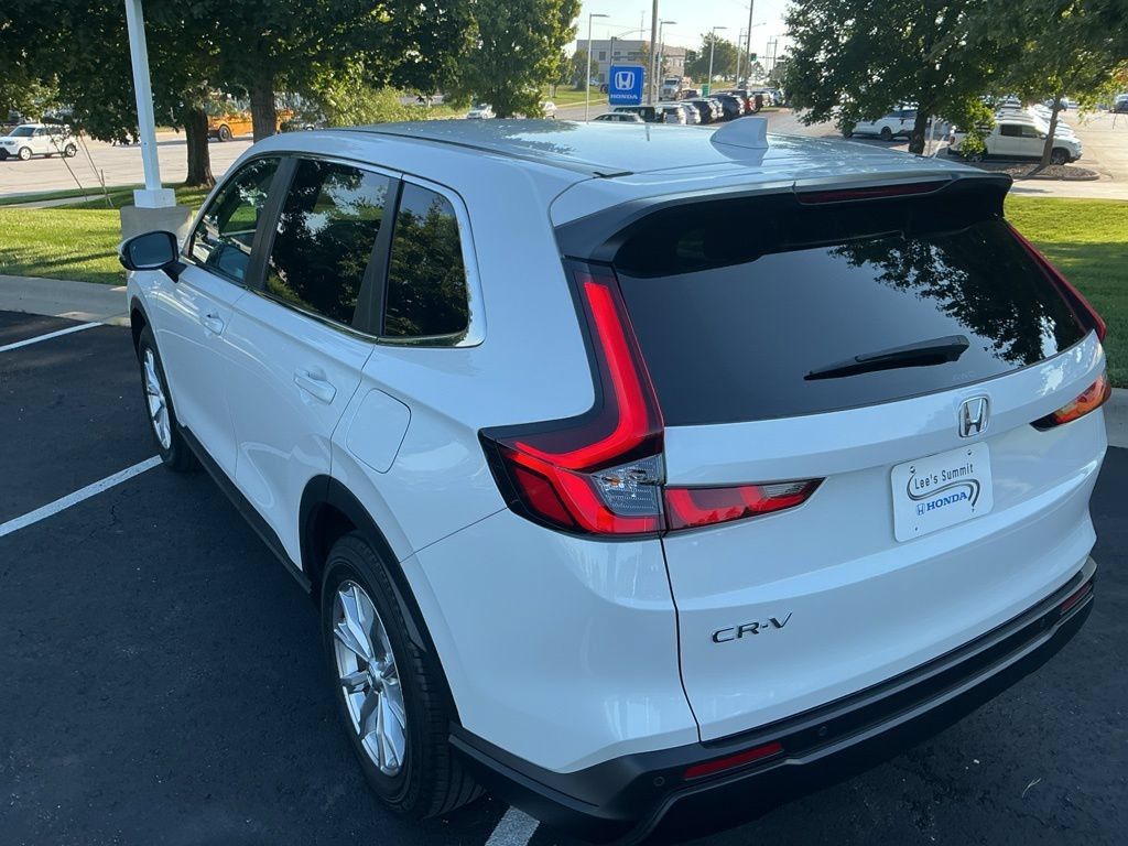 Used 2024 Honda CR-V EX-L image 10