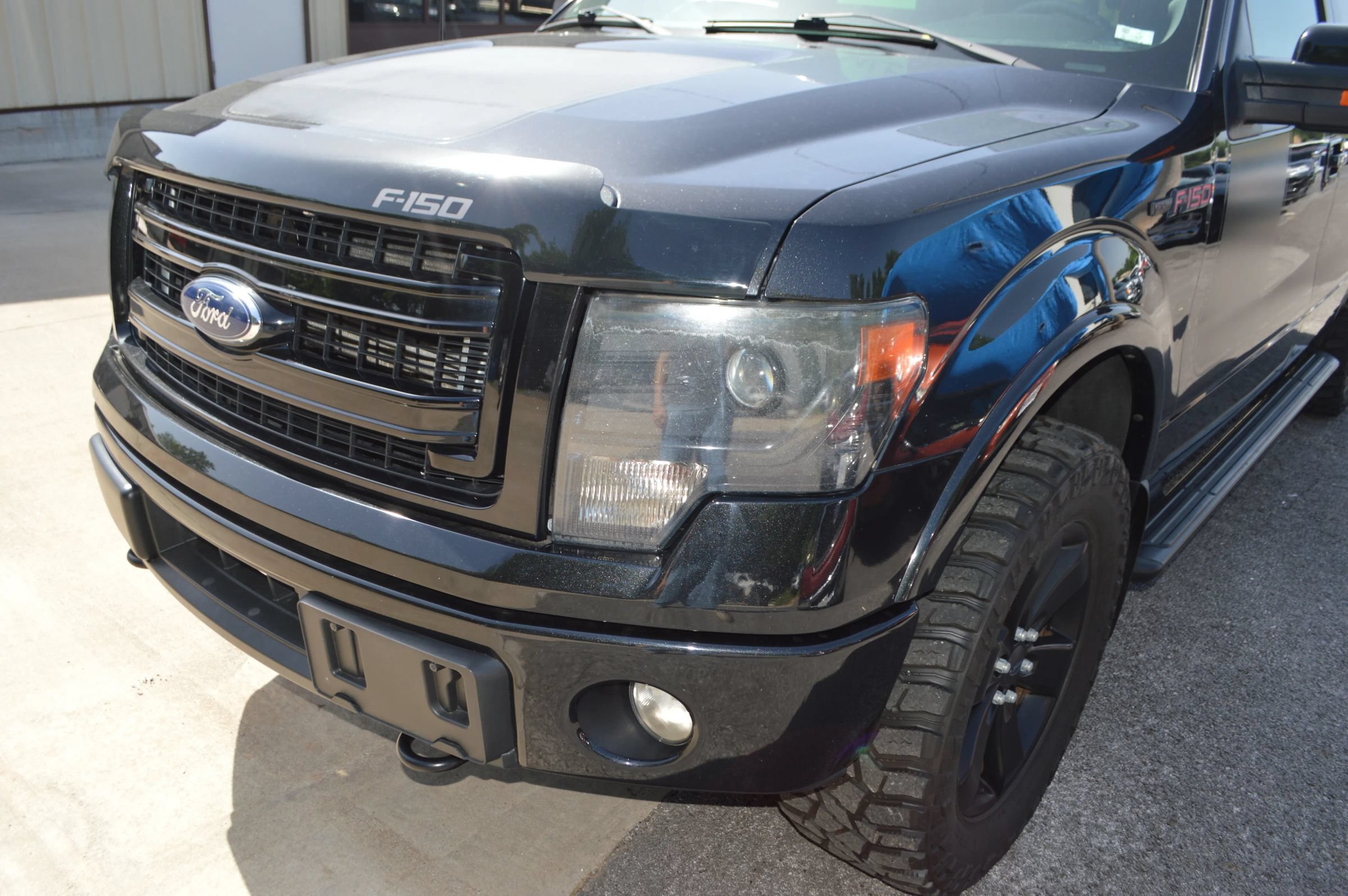 Used 2013 Ford F150 FX4 w/ Luxury Equipment Group AWD/4WD image 4