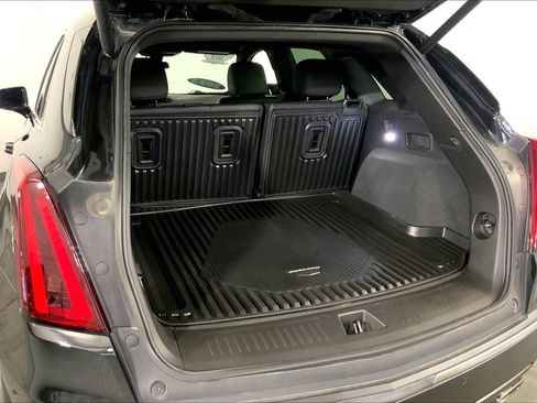 Used 2023 Cadillac XT5 Luxury FWD image 4