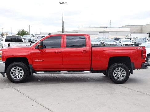 Used 2018 Chevrolet Silverado 2500 LT w/ All Star Edition AWD/4WD image 3