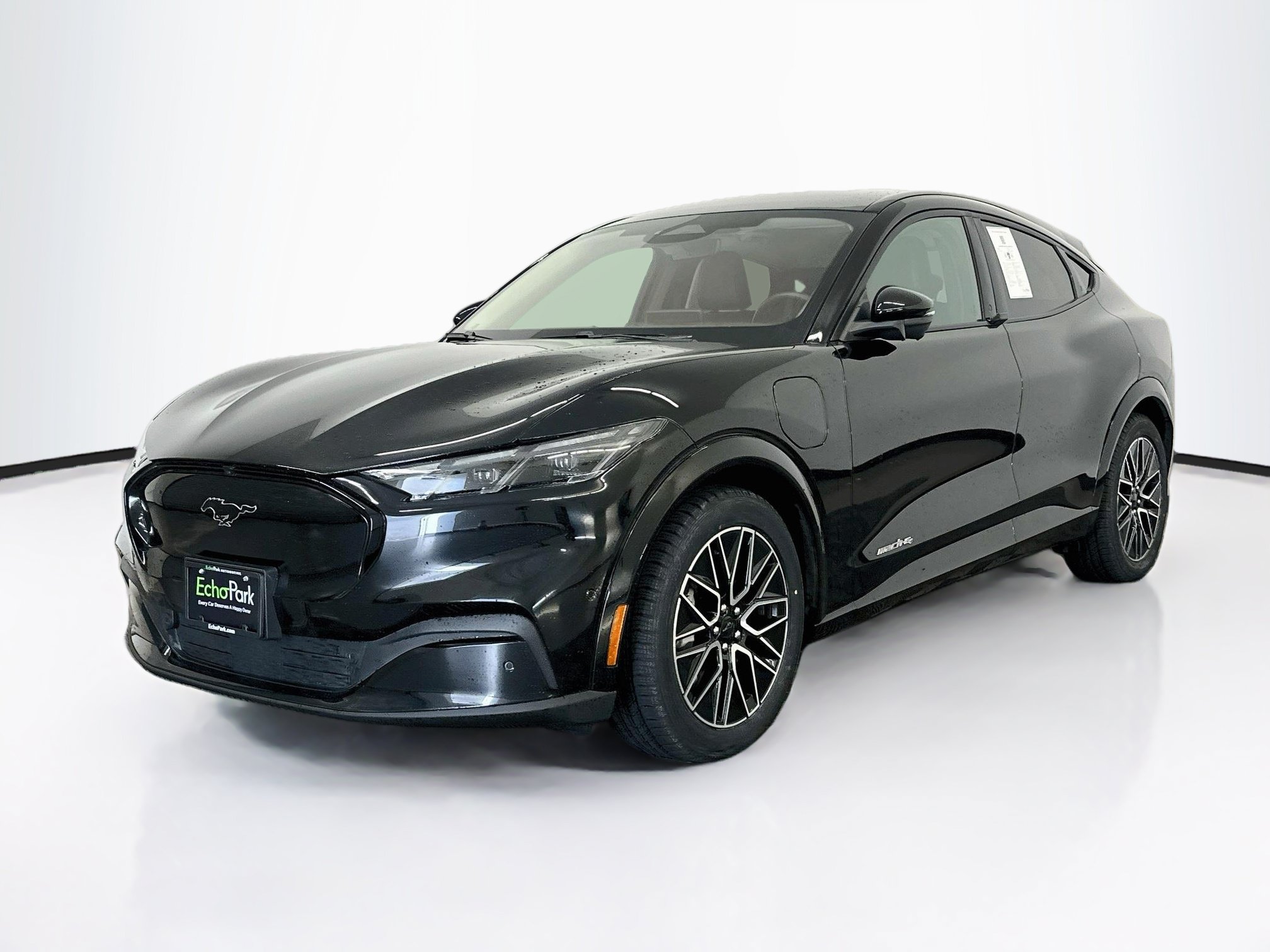 Used 2024 Ford Mustang Mach-E Premium AWD/4WD image 3
