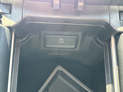 New 2026 Mercedes-Benz GLC 300 image 31