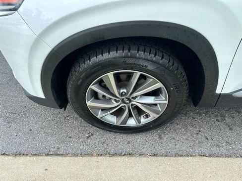Used 2019 Hyundai Santa Fe Limited AWD/4WD image 28