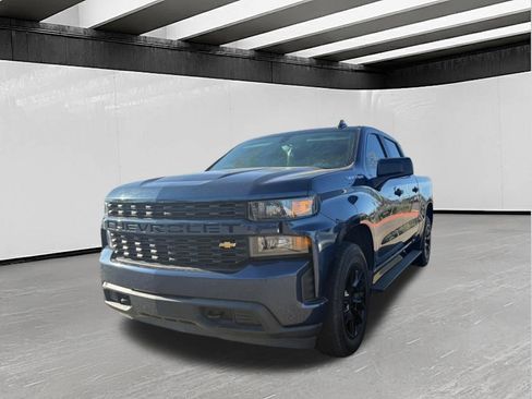 Certified 2021 Chevrolet Silverado 1500 Custom RWD image 2