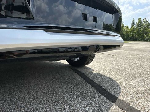 Certified 2025 Buick Envista Sport Touring FWD image 36