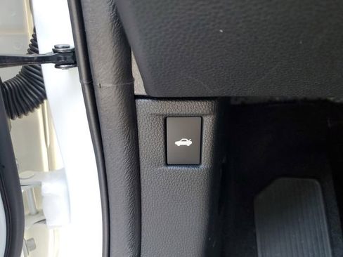 New 2026 Honda Accord LX image 28