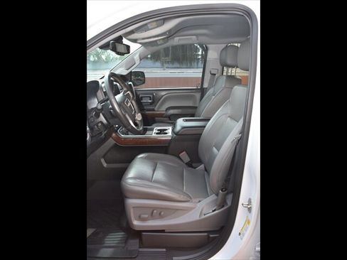 Used 2018 GMC Sierra 1500 SLT AWD/4WD image 15